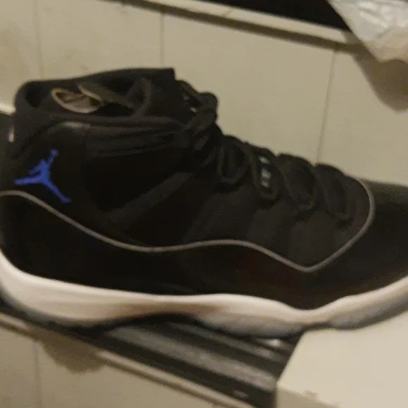 Jordan | Shoes | Jordan 1 Retro Size 18 | Poshmark display picture 1